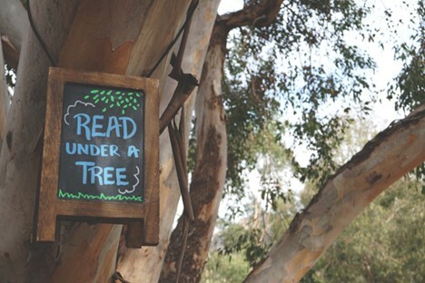 Sign Decorating Tree